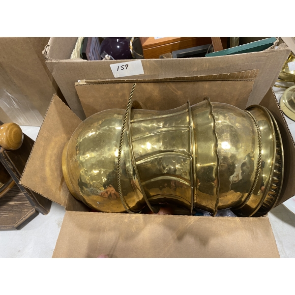 BRASS TRAYS WITH CANDLES