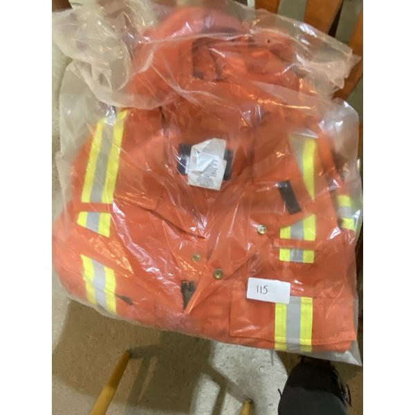 SIZE XXL REFLECTIVE OVERALLS