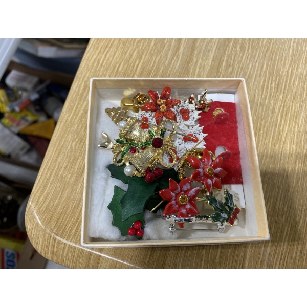 BOX OF ASSORTED CHRISTMAS PINS 