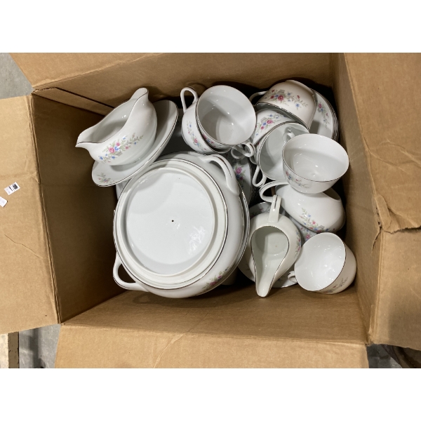 SET OF FLORENTEEN FINE CHINA- UNSURE IF ALL IS THERE