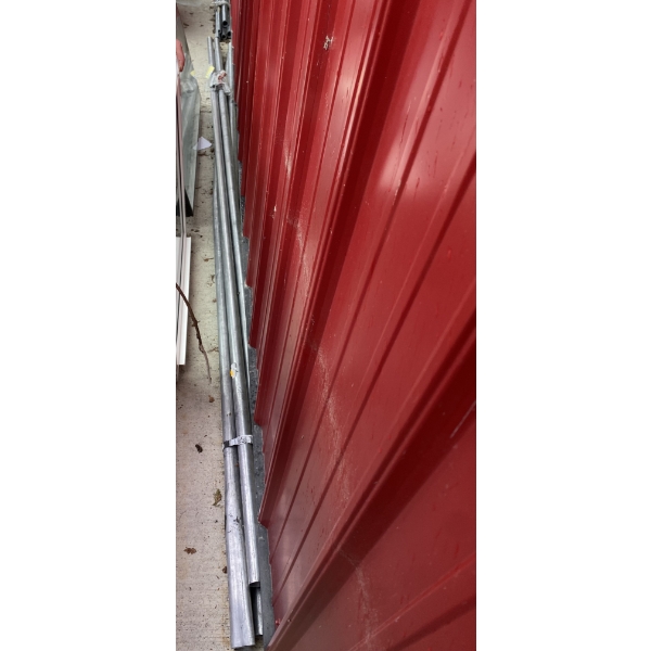 5 OF 10 FT X 1 INCH POSTS