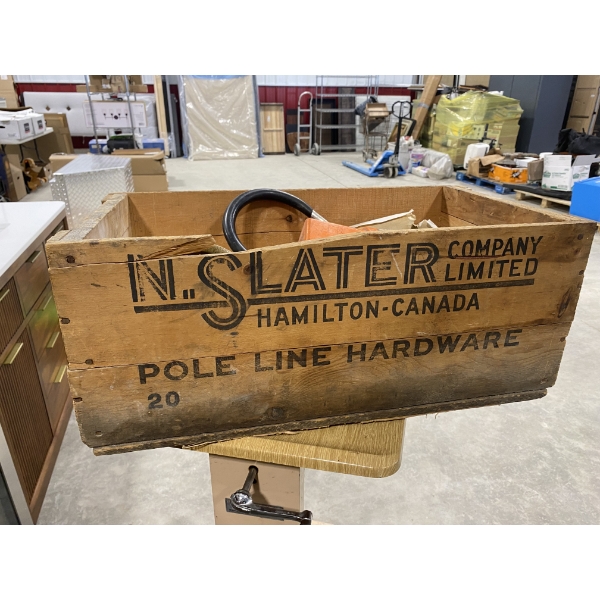 WOODEN BOX LOT OF ASSORTED GLASS 