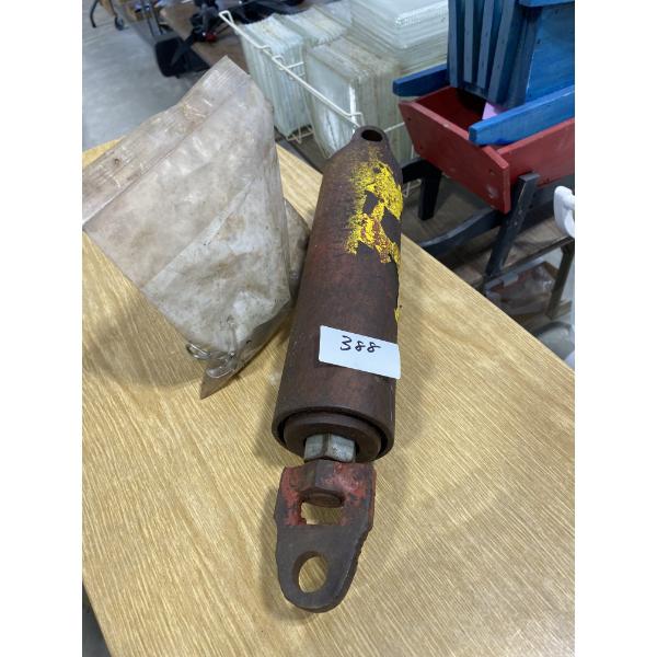SMALL HYDRAULIC CYLINDER- EXTENDS 12 INCHES