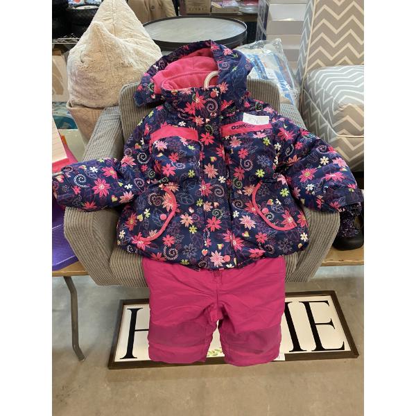 OSHKOSH SIZE 3 SNOWSUIT 