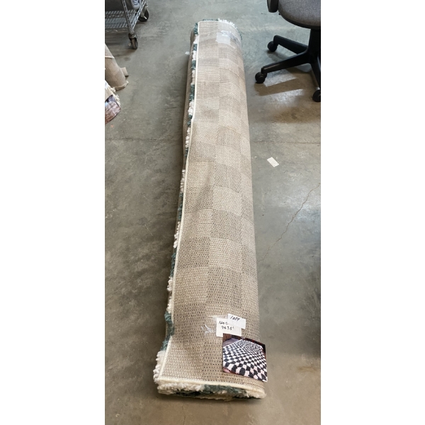 9X7.5FT AREA RUG 
