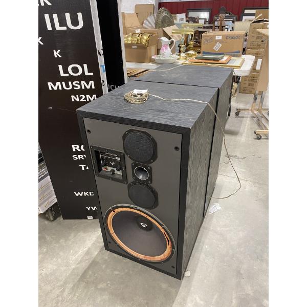 PAIR OF CERWIN-VEGA SPEAKERS