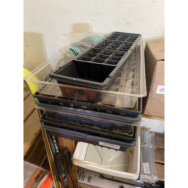 SMALL GROWING TRAYS