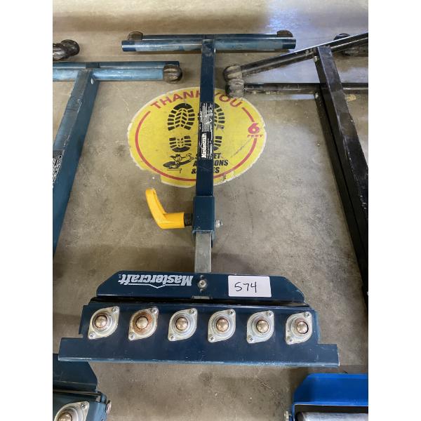  12 INCH SINGLE ROLLER ADJUSTABLE STAND 