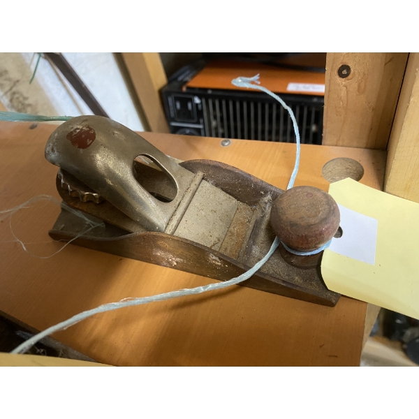 HAND PLANE