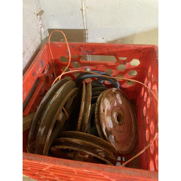 BOX OF PULLEY WHEELS