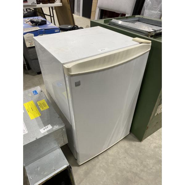 USED MINI FRIDGE