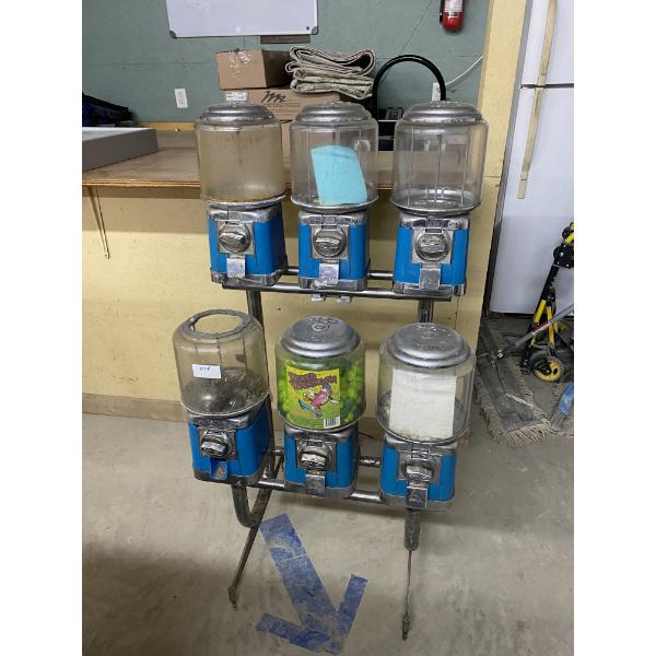 VERY USED CANDY MACHINE - PLEASE DONT TRY CONTENTS -AGED