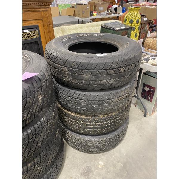 SET OF 4 245/75R16 TIRES 