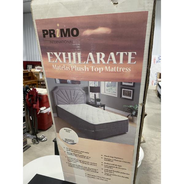 QUEEN SIZE MATTRESS IN BOX