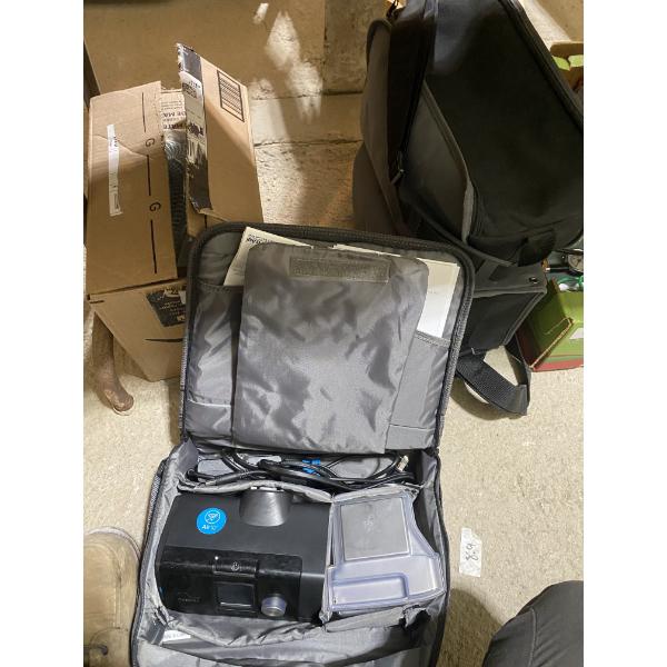 SEEMS COMPLETE C-PAP MACHINE