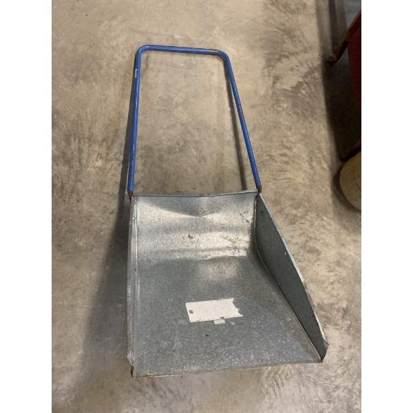 SNOW SCOOP 