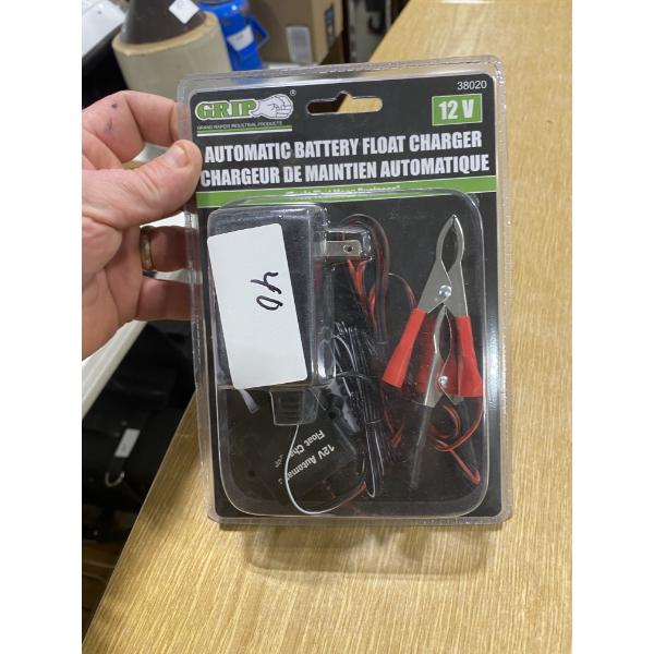 AUTOMATIC BATTERY FLOAT CHARGER