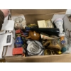 Image 1 : BOX LOT
