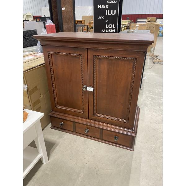 36 INCH CABINET WITH DRAWER IN BOTTOM
