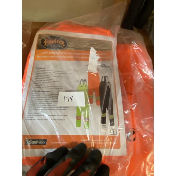 SIZE 2 XL REFLECTIVE OVERALLS