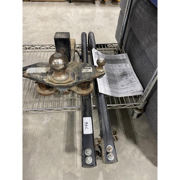 HUSKY HEAVY SWAY BAR HITCH AND BARS 