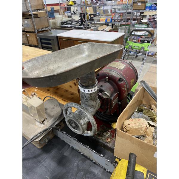 HOBART 110 V HEAVY MEAT GRINDER