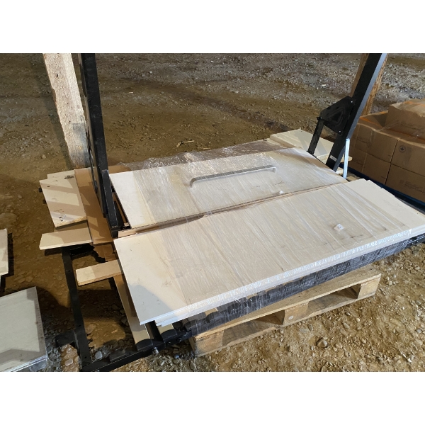 PALLET LOT - HAS WOD PCS AND STEEL BOX FRAME OF SOME SORT