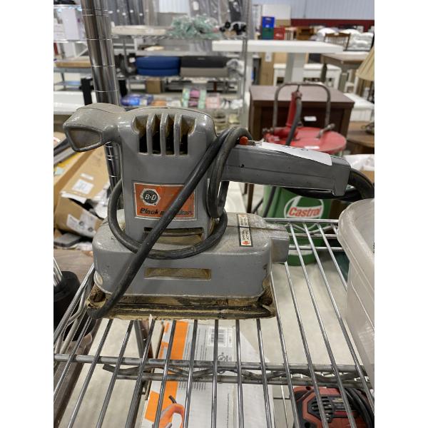 BLACK AND DECKER SANDER