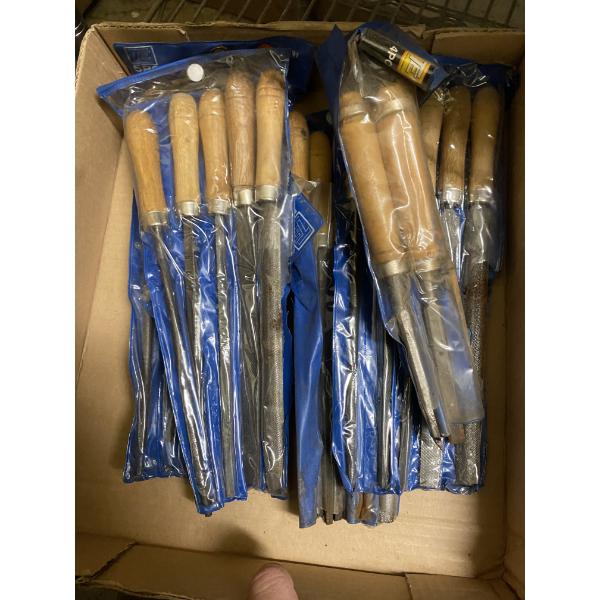 BOX OF ASSORTED WOOD CHISELS AND FILERS