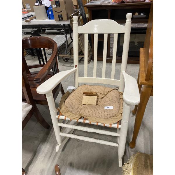 ROCKER CHAIR