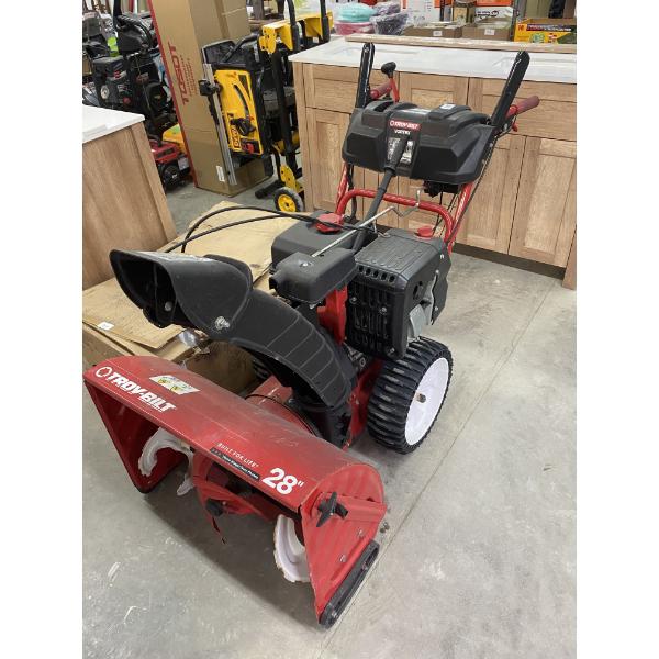 TROY-BILT 28 INCH SNOWBLOWER 
