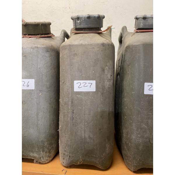 PLASTIC 20 L ARMY CAN