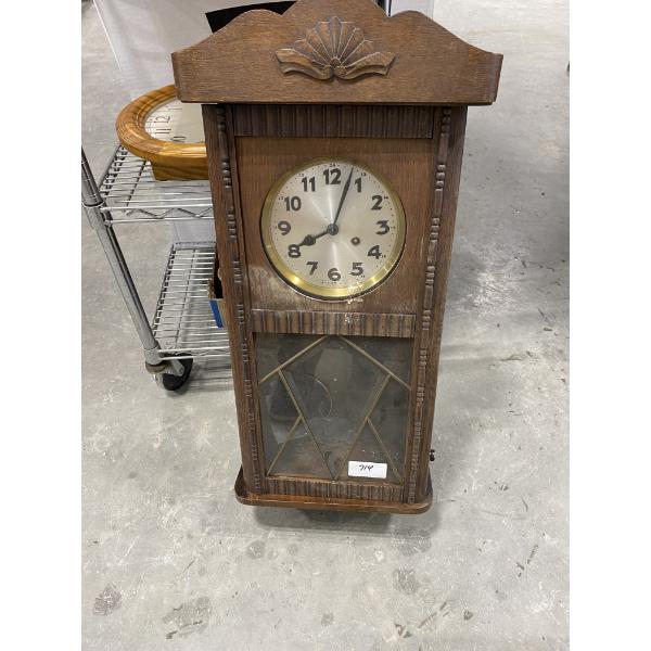 ANTIQUE CHIME CLOCK 