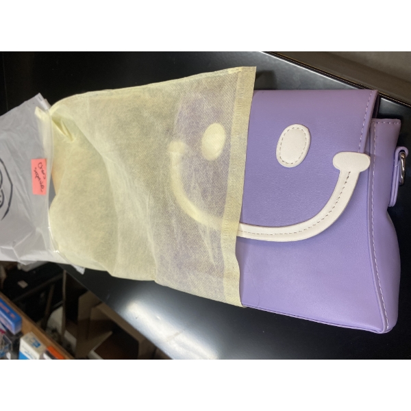 SMILE PURSE