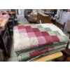 Image 1 : 2 NICE QUILTS