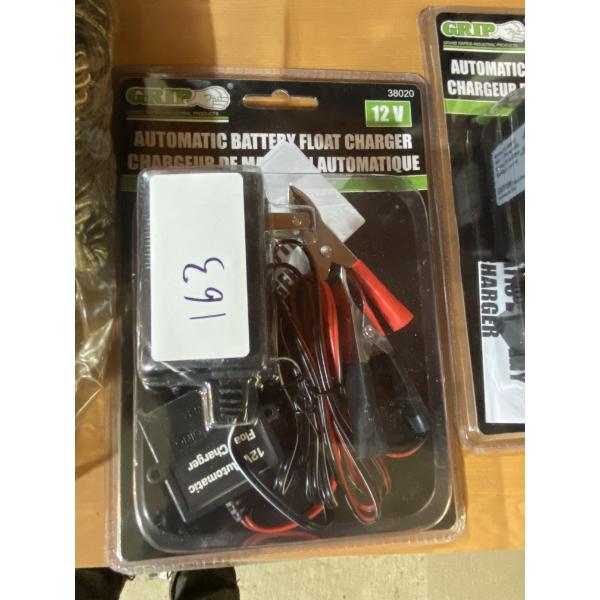 12 V AUTOMATIC BATTERY FLOAT CHARGER