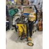 Image 2 : DEWALT FOLDABLE TABLE SAW