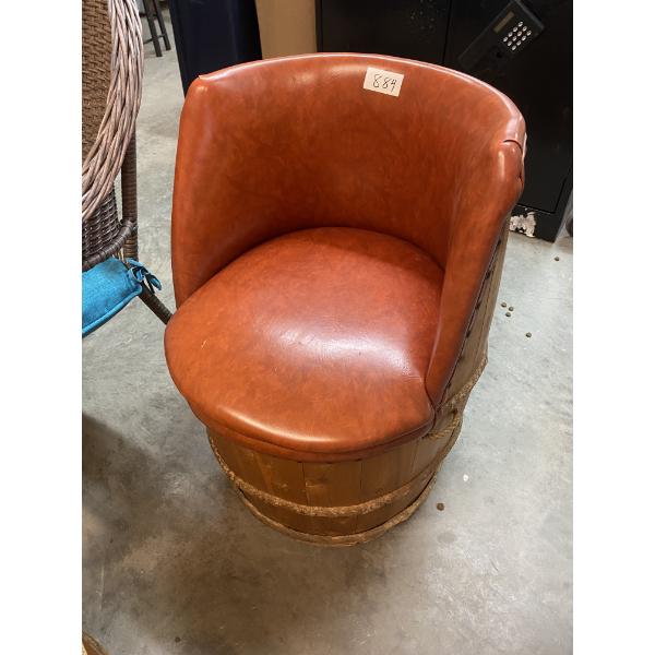 WOODEN BARREL CHAIR 