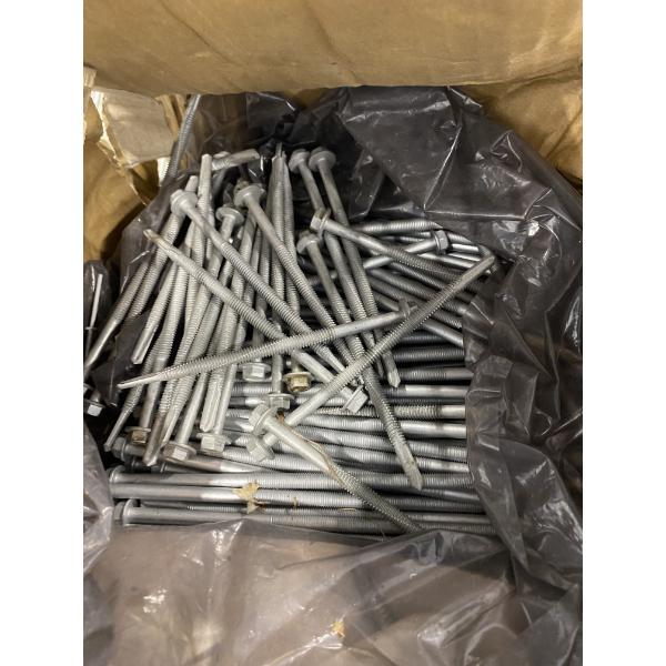 APPROX. 200 5INCH TEK SCREWS