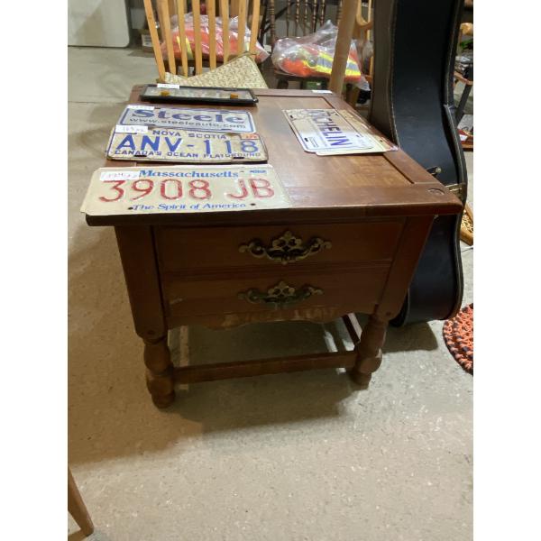 END TABLE - 24 X 30 INCH