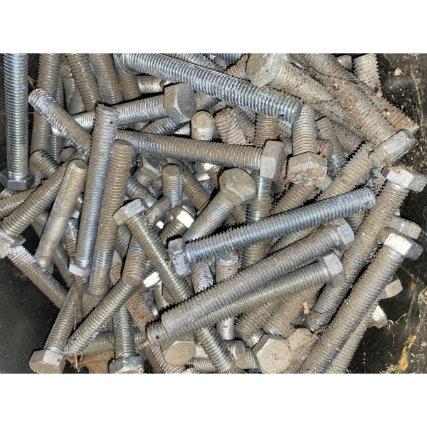 APPROX. 100 OF 4.5 X 9/16 INCH BOLTS