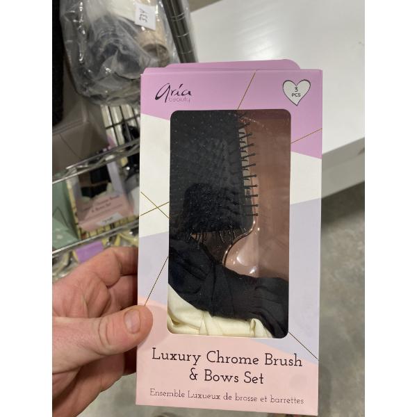 ARIA BEAUTY CHROME BRUSH SET