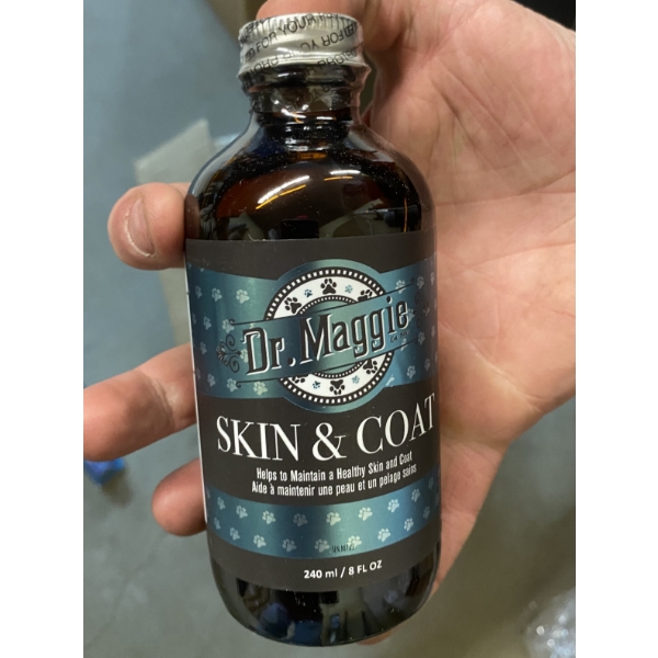 12 BOTTLES OF DR MAGGIE SKIN AND COAT 