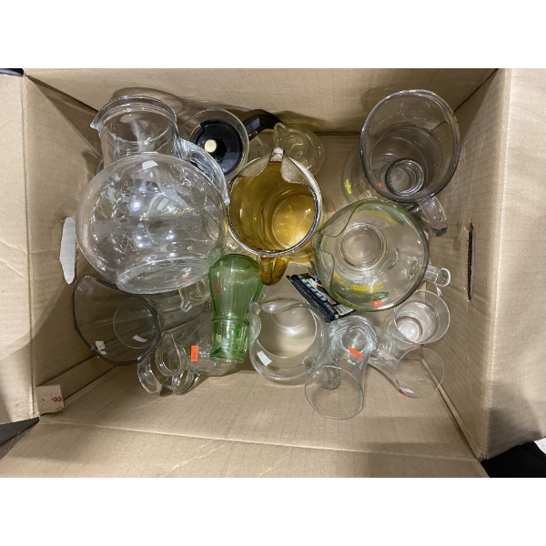 BOX LOT OF ASSORTED KITCHEN PITCHERS 