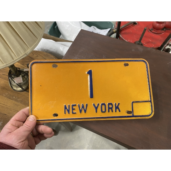 NEW YORK LICENCE PLATE