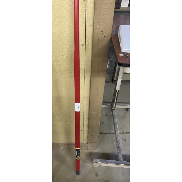 57 INCH INDUSTRIAL CROWBAR 