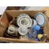Image 2 : WOODEN BOX LOT OF ASSORTED GLASS