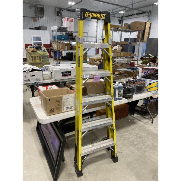 FEATHERLITE 6FT STEP LADDER
