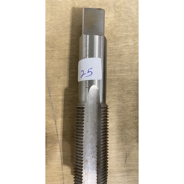 1 PC OF 1-1/8 INCH UNF HAND TAP - NEW
