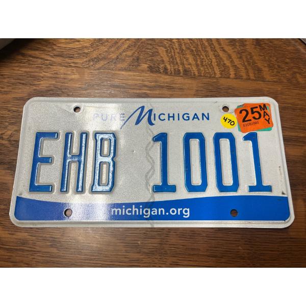 MICHIGAN LICENCE PLATE